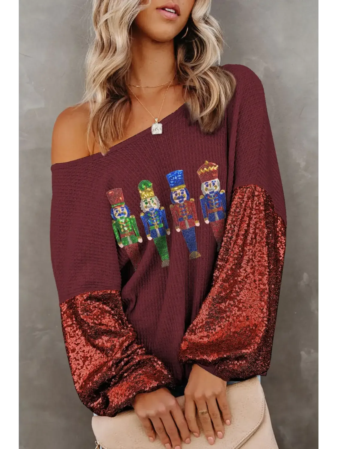 Featured image for How to Style Exclusive Womens Graphic Tops for Every Occasion