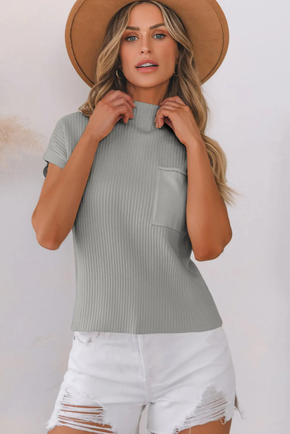 Gray Patch Pocket Ribbed Knit Short Sleeve Sweater - Fashionfitz