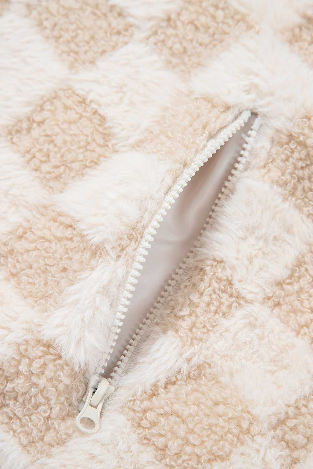 Close-up of a pocket zipper of Corduroy Sherpa Jacket