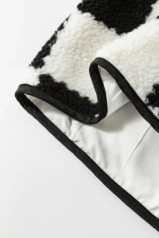 Cozycheck sherpa vest - black & white | warm layering