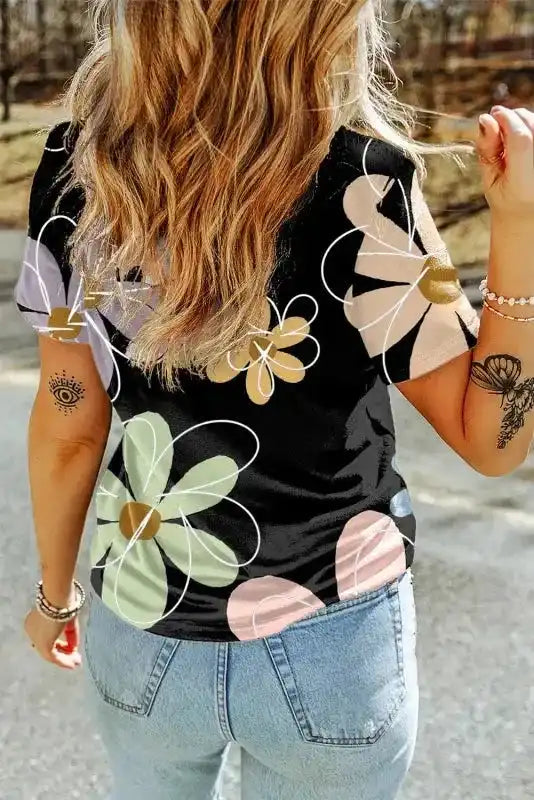 Black Floral T Shirt - Fashionfitz