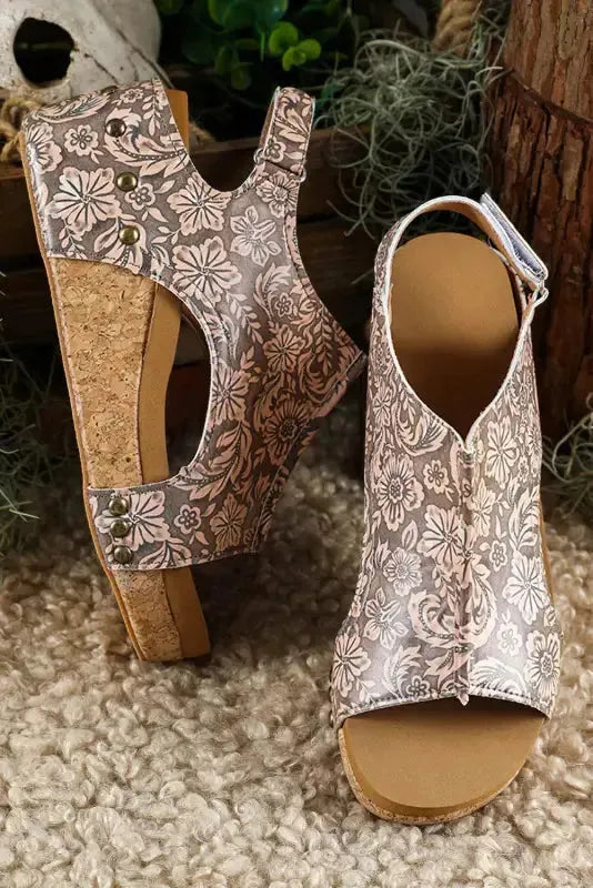 Brown Vintage Floral Leather Rivet Hollowed Platform Sandals - Fashionfitz