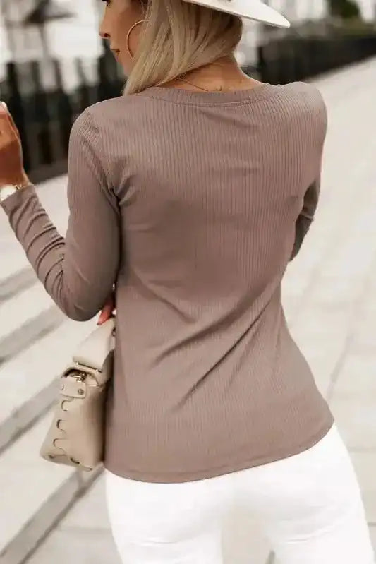 Back view of khaki V-neck knit top showing ribbed knit detail and slim fit design, ideal for autumn daily wear.