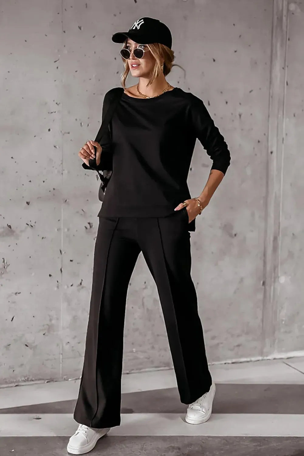 Black Solid Pullover and Seamed Casual Pants Set - Fashionfitz