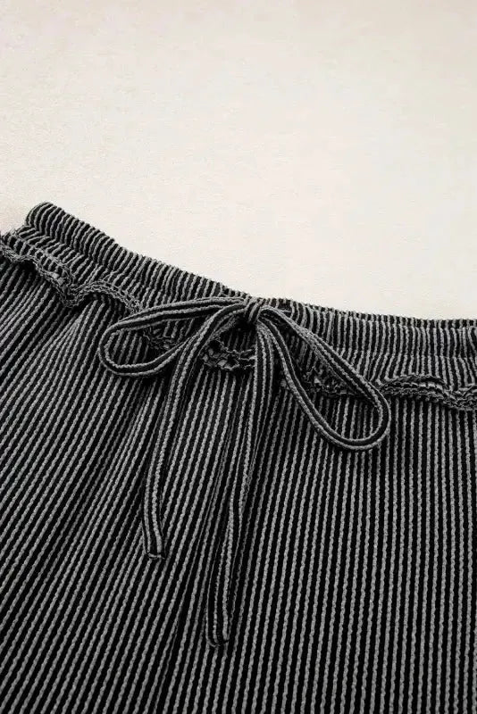 Ribbed Tee and Pants Two-piece Outfit - Fashionfitz
