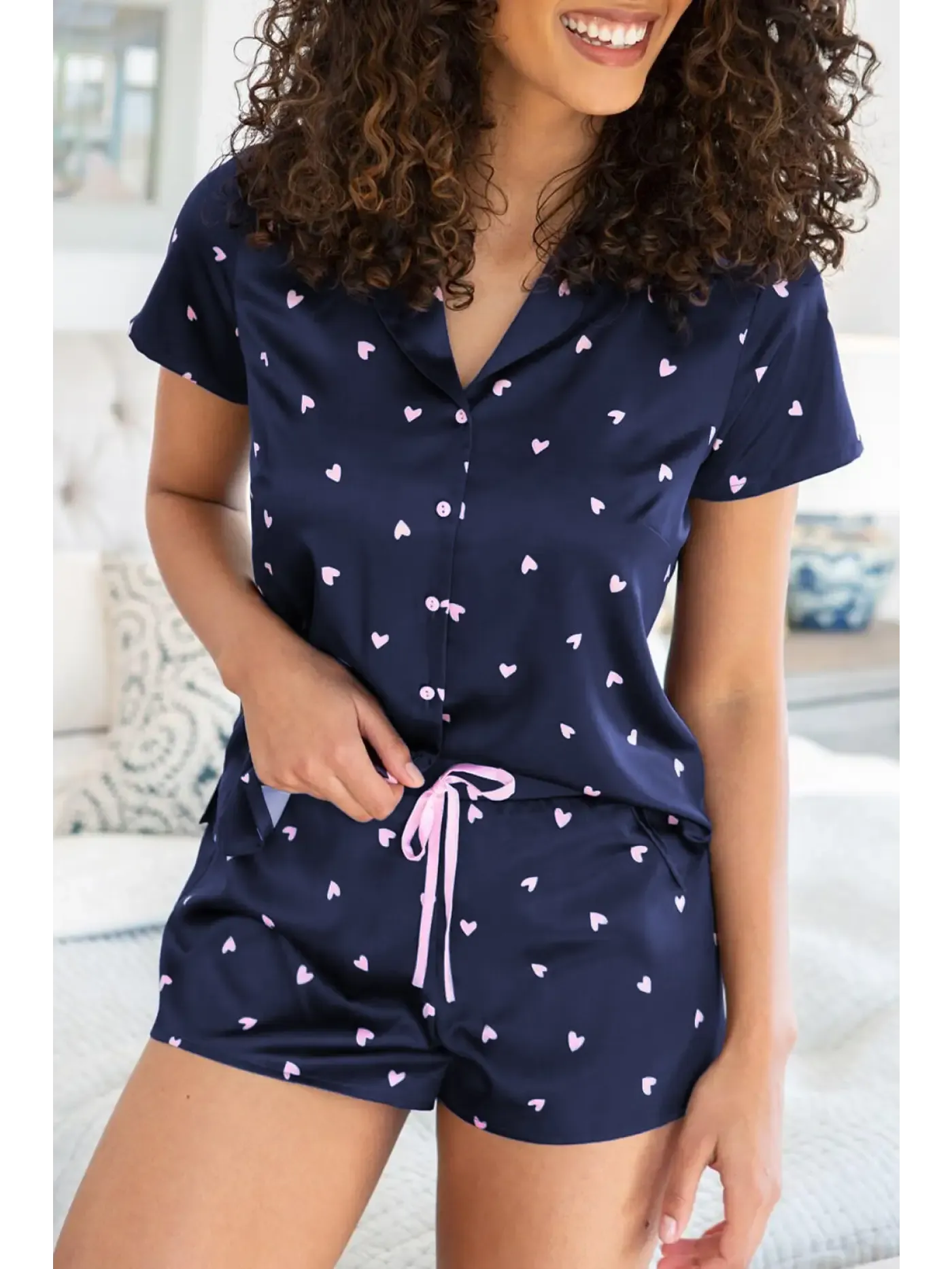 Featured image for How to Choose Stylish Womens Loungewear Sets for Comfort