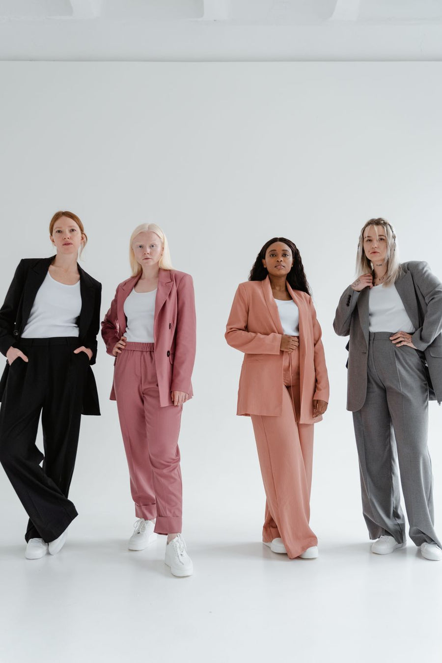 Women in plus size fashion colourful outfits 2026 complete guide