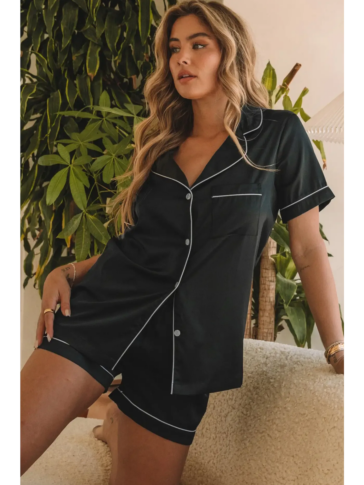 Featured image for Expert Tips for Choosing Comfortable Sleepwear for Women