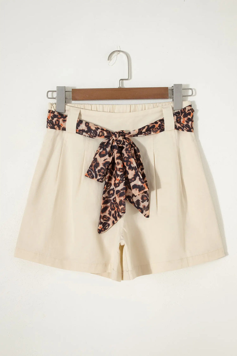 Women’s leopard sash belt pleated high waist wide leg shorts
