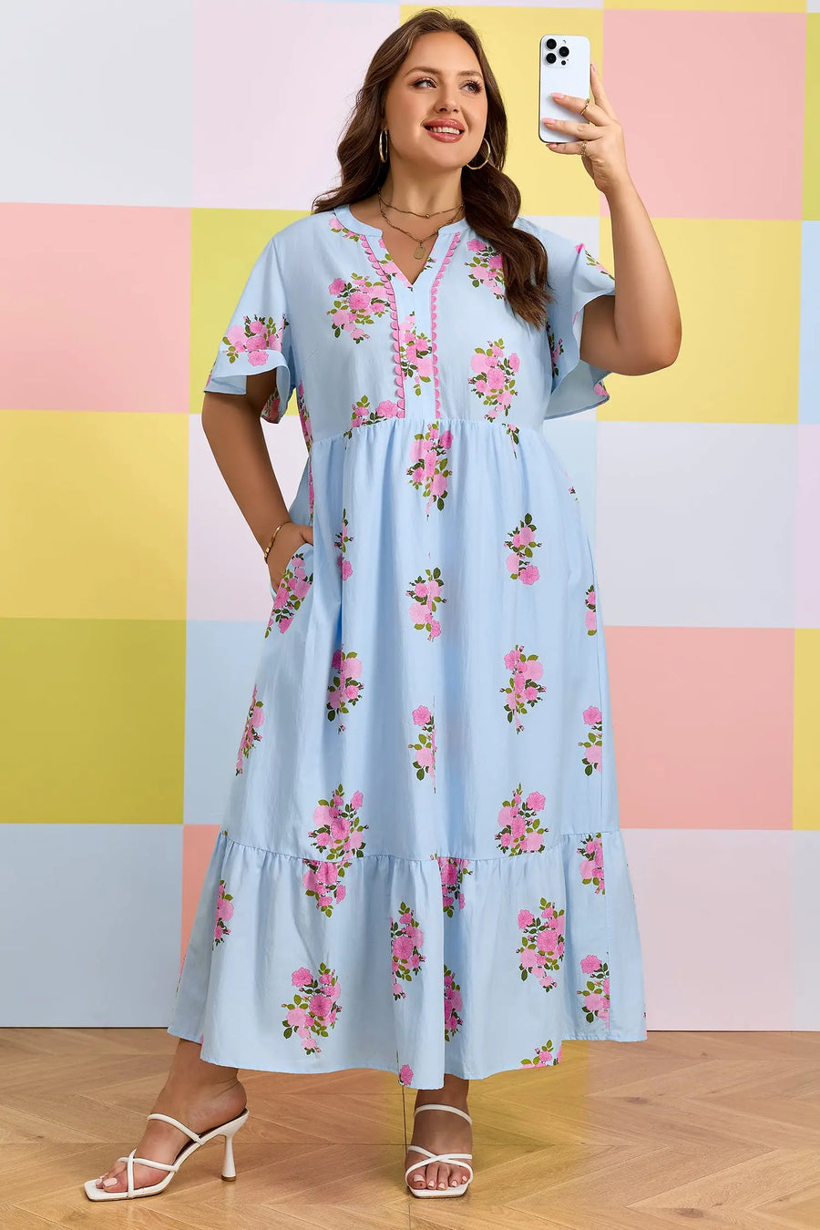 Sky Blue Plus Size Floral Scalloped V-Neck Dress Women UK — close-up detail