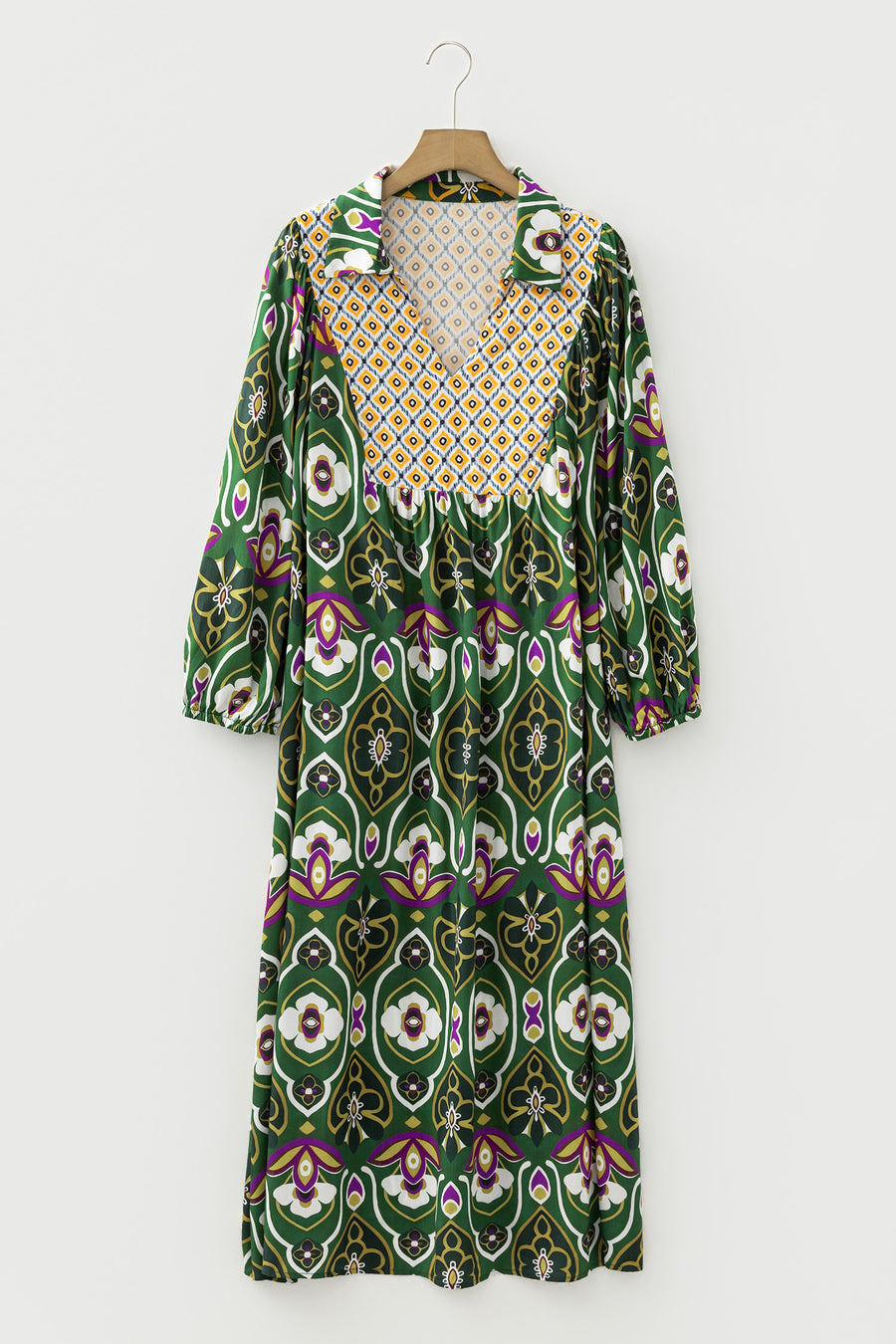 Green Plus Size Mixed Floral Patchwork V Neck Bracelet Sleeve Maxi Dress