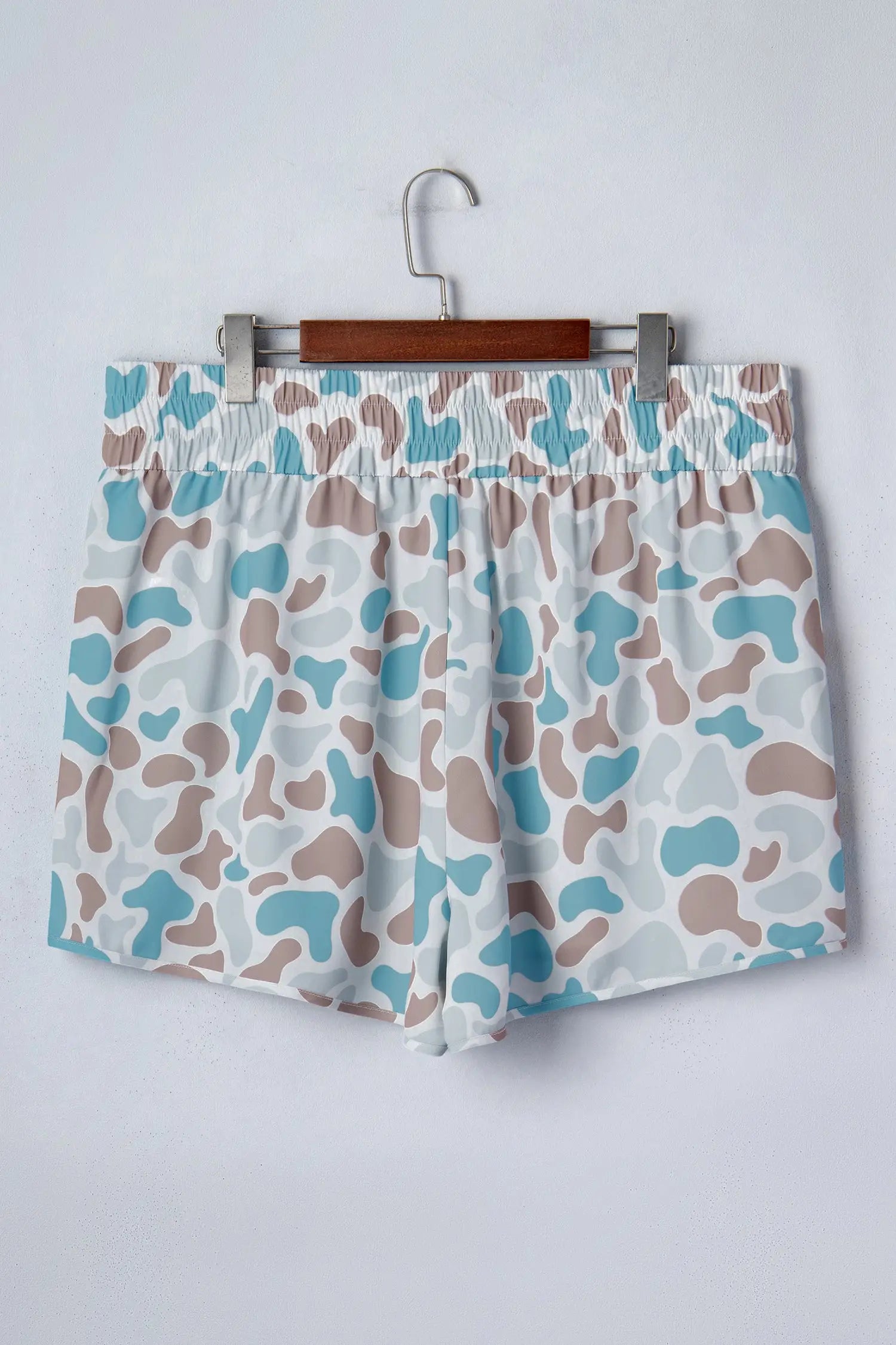 Plus size camouflage print athleisure shorts smocked high waist pull-on