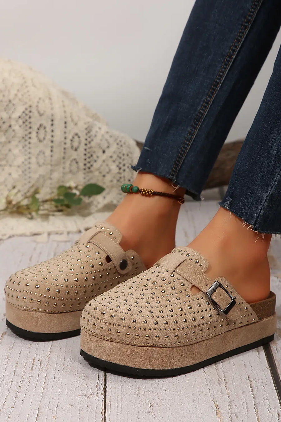 Parchment rivet buckle closed toe platform slippers