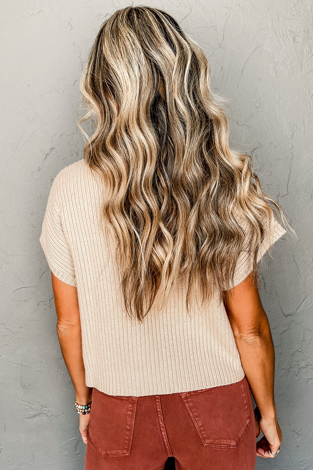 Cozy Oatmeal Sweater Dress – Soft Ribbed Knit with Pockets & Short Sleeves