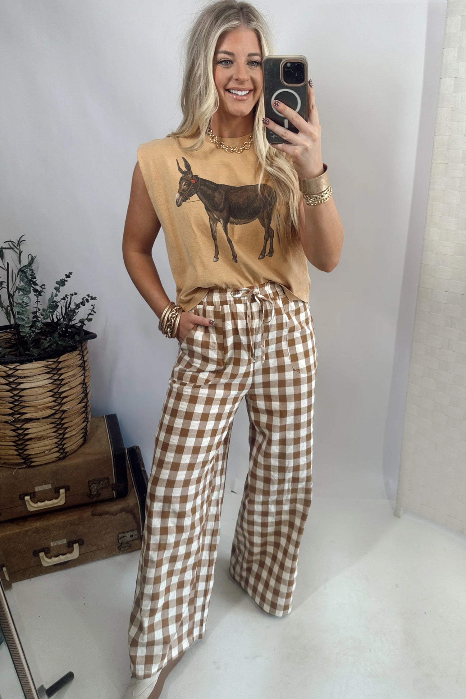 Women's wide leg gingham trousers back view preppy style