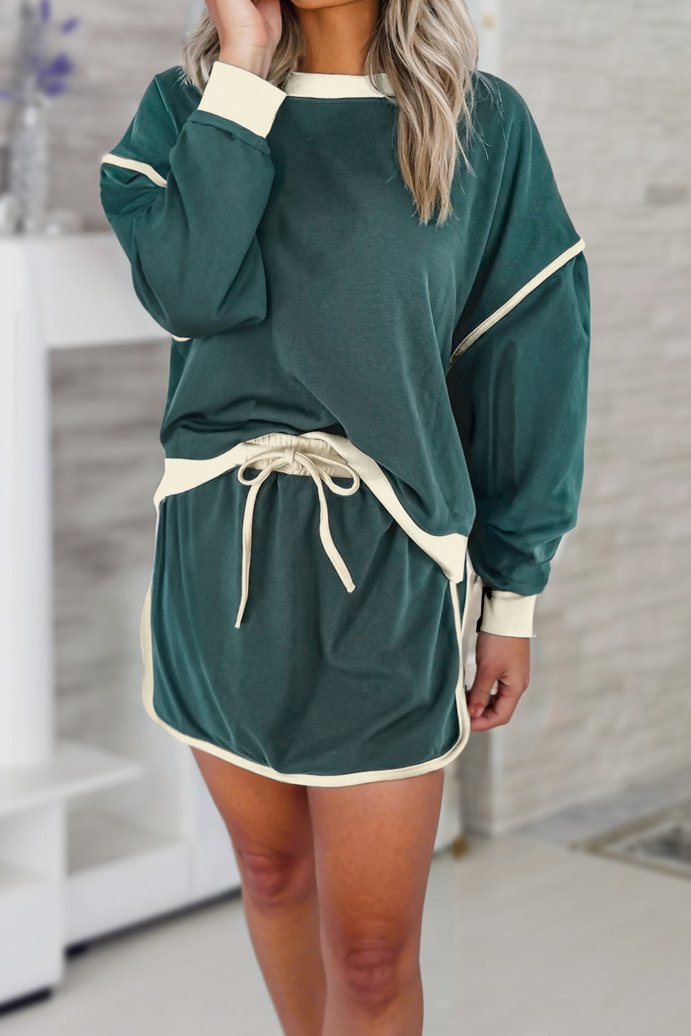 Evergreen Contrast Pullover and Skort Set