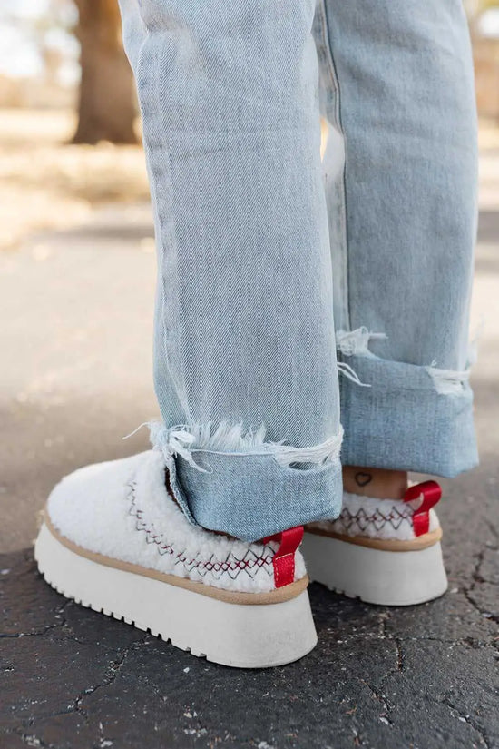 Embroidered sherpa plush winter slippers