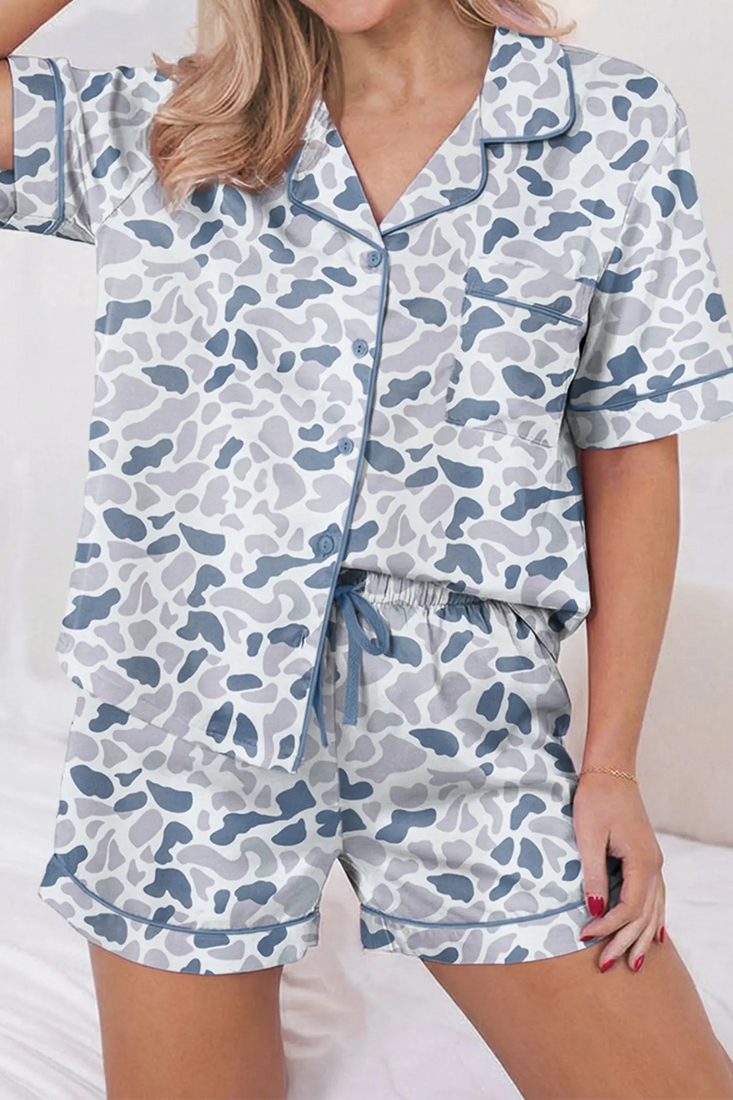 Camouflage print lapel shirt & shorts 2-piece pyjama set beige pajamas