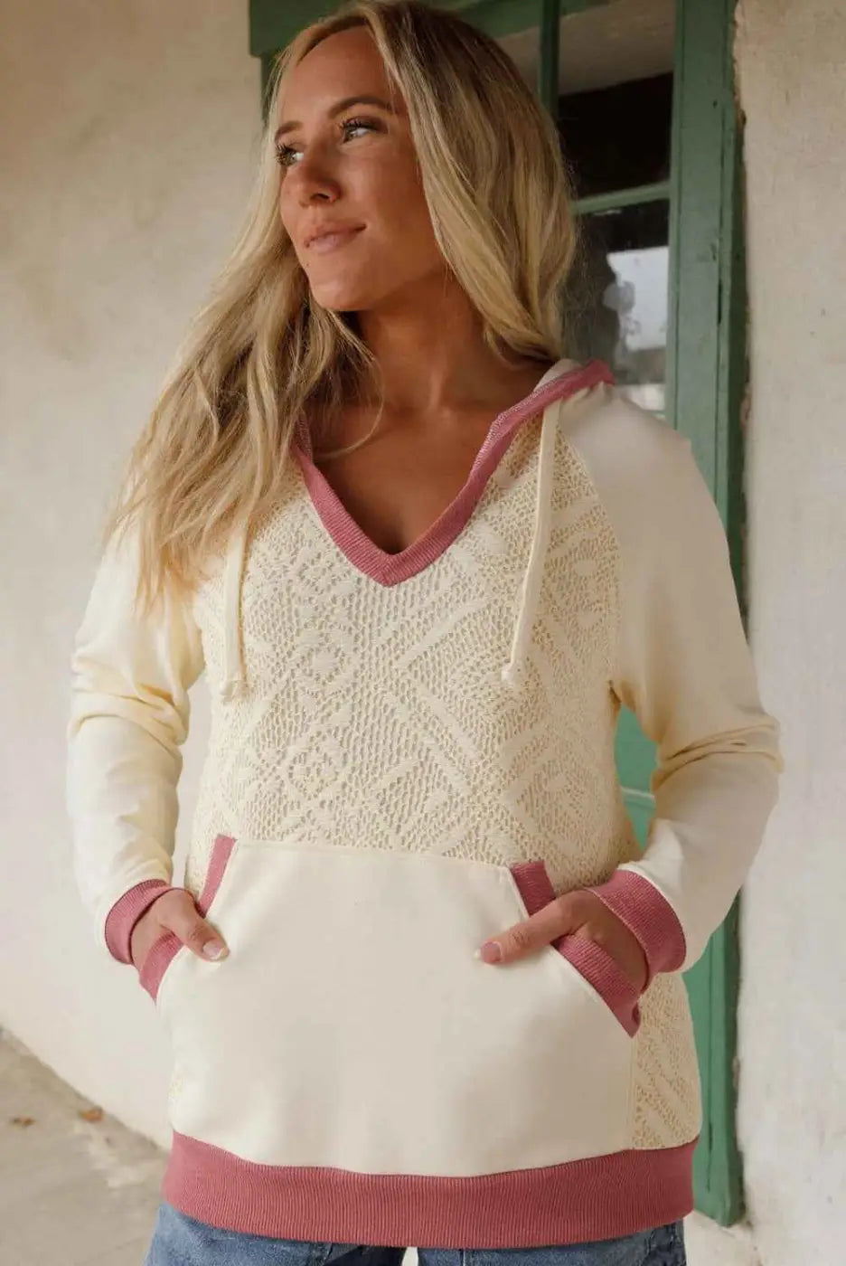 Women’s white contrast trim crochet knit hoodie | fadhionfitz