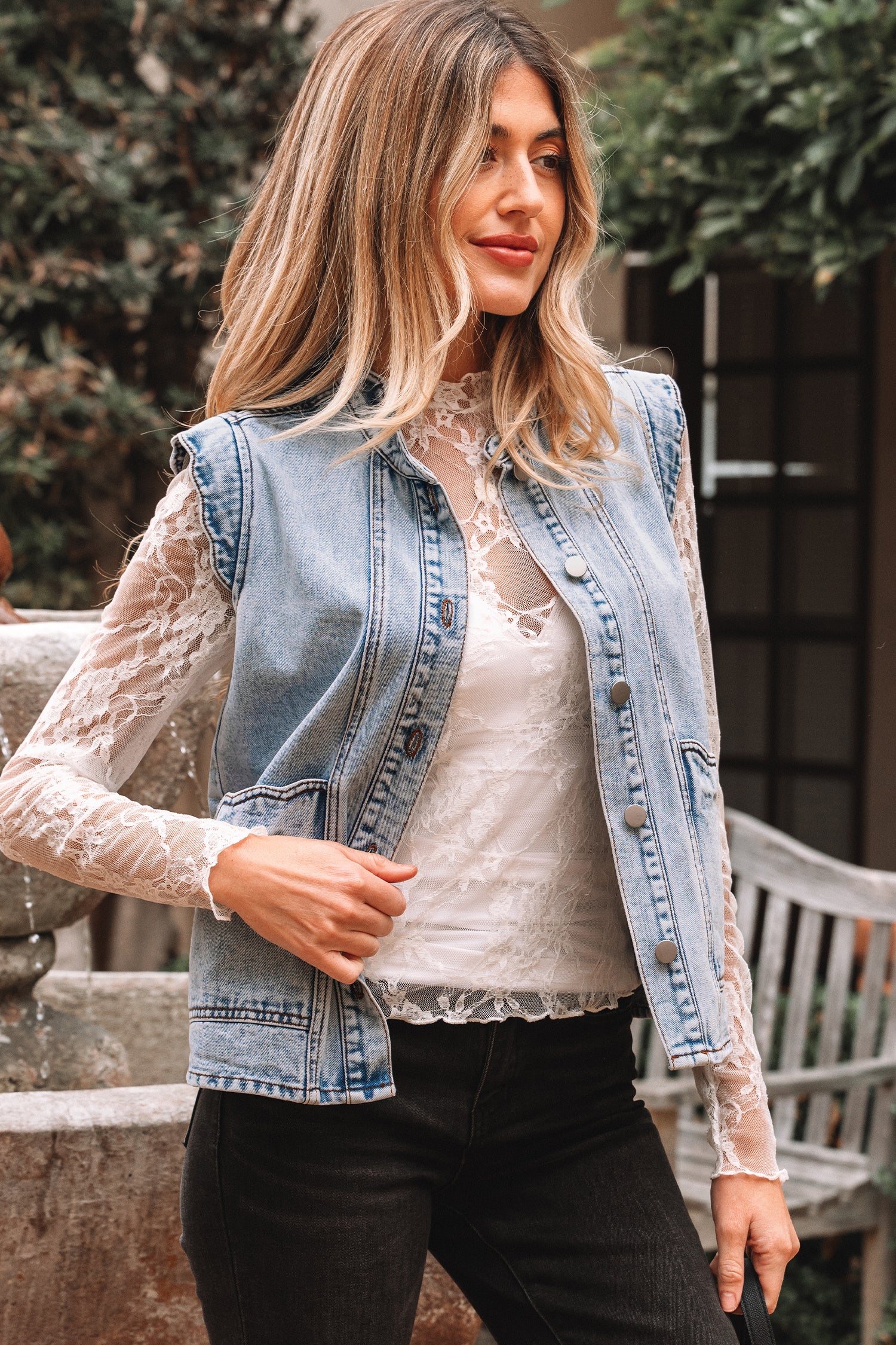 Beau Blue Scallop‑Trim Denim Waistcoat