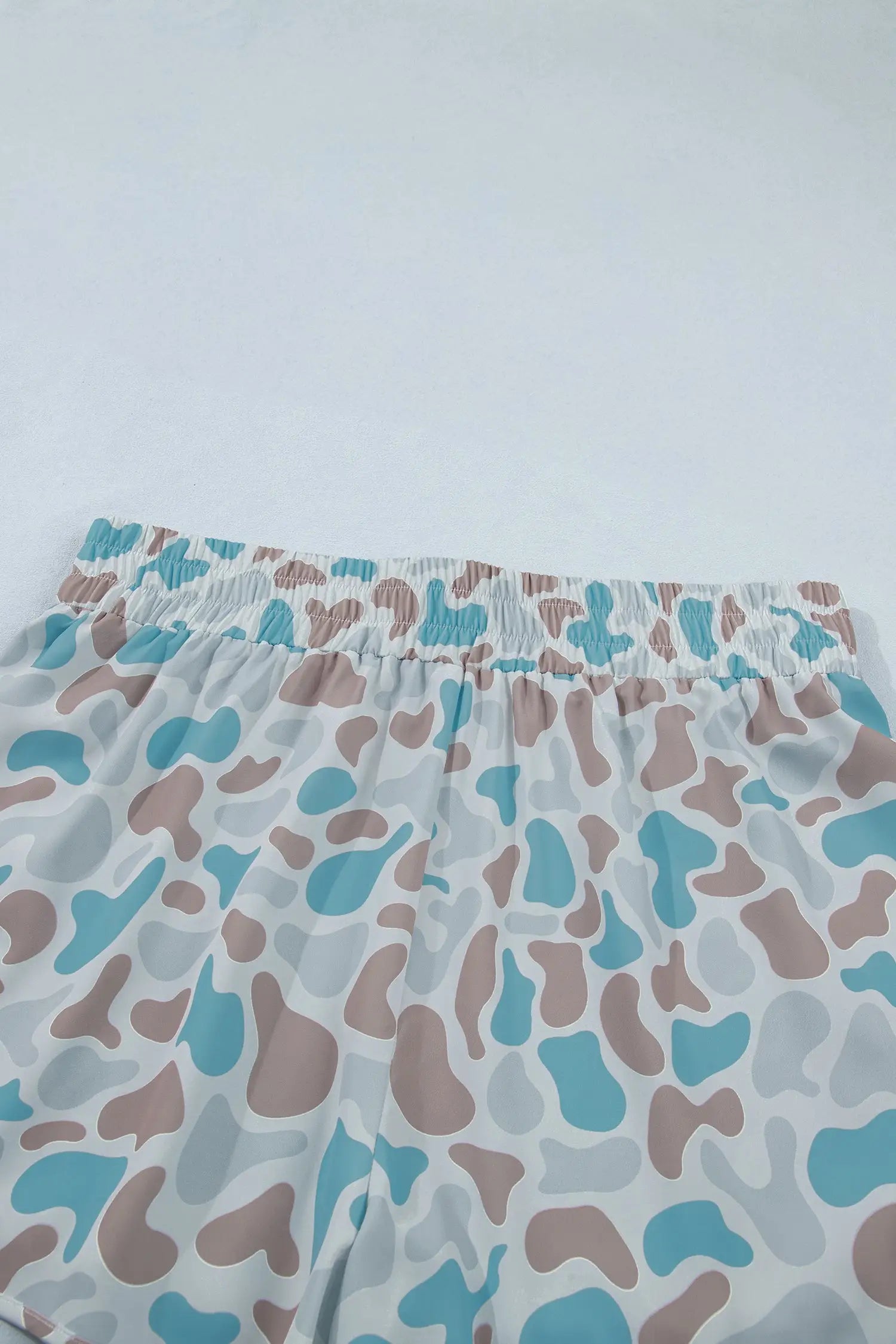 Plus size camouflage print athleisure shorts smocked high waist pull-on
