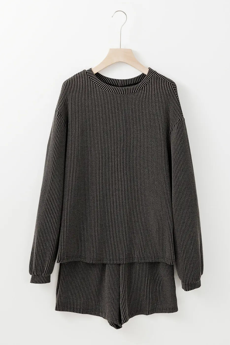 Chic corded lounge ensemble - style & comfort