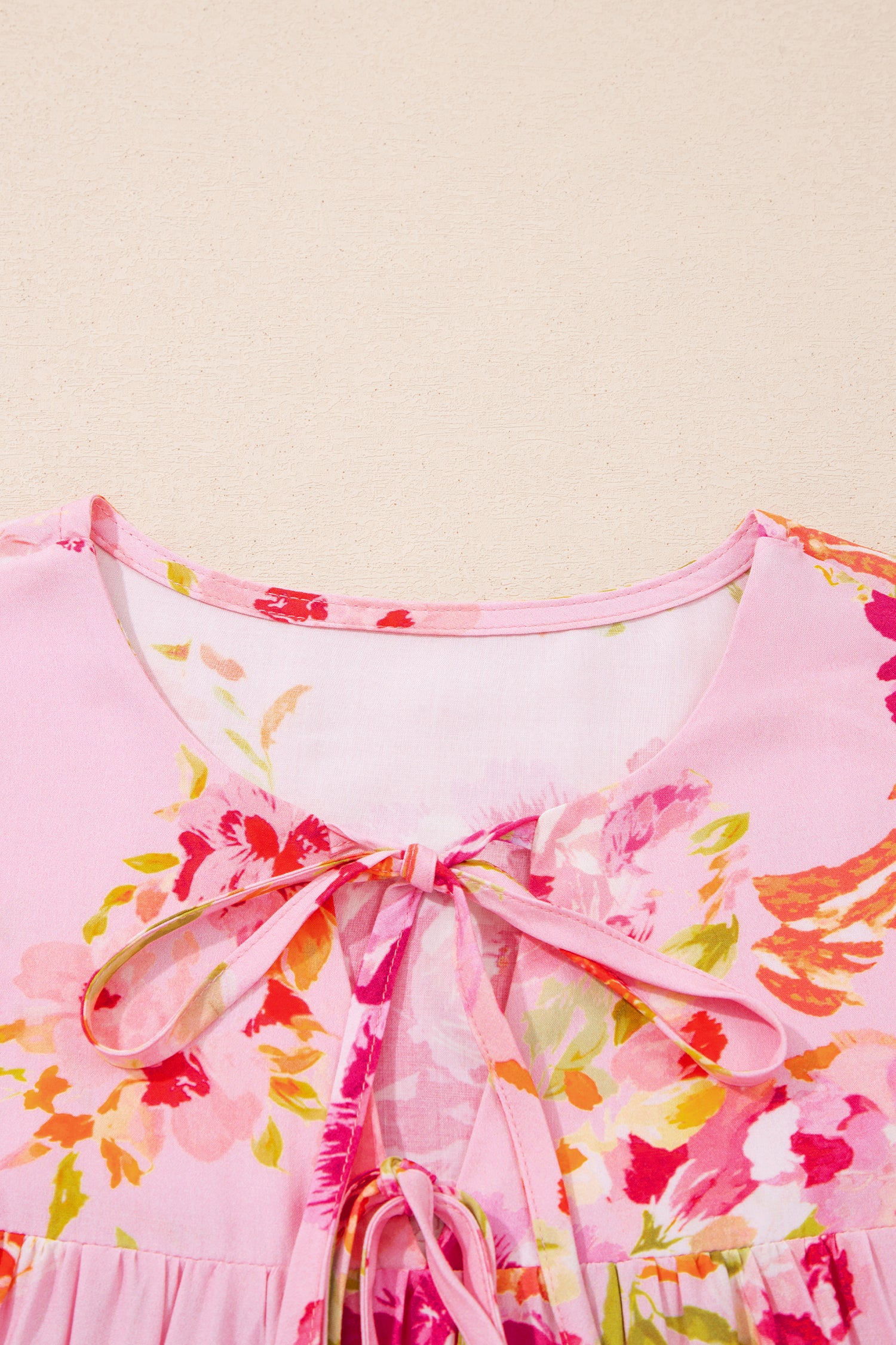 Pink Floral Print Blouse Tie V-Neck Puffy Half Sleeve Relaxed Fit