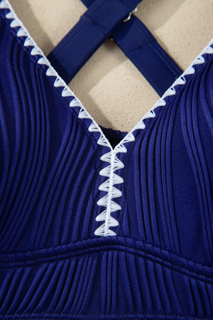 Shell stitch v neck high waist bikini set adjustable straps removable pads classic bikinis