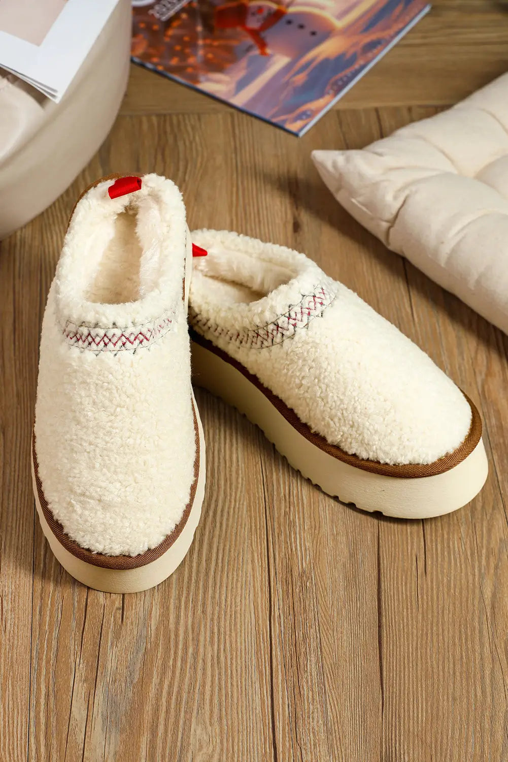 Embroidered sherpa plush winter slippers