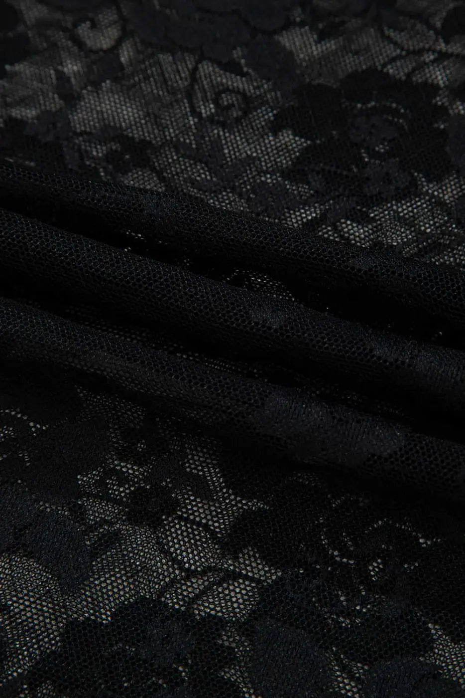 Sheer floral lace top - flirty style | lightweight slim fit