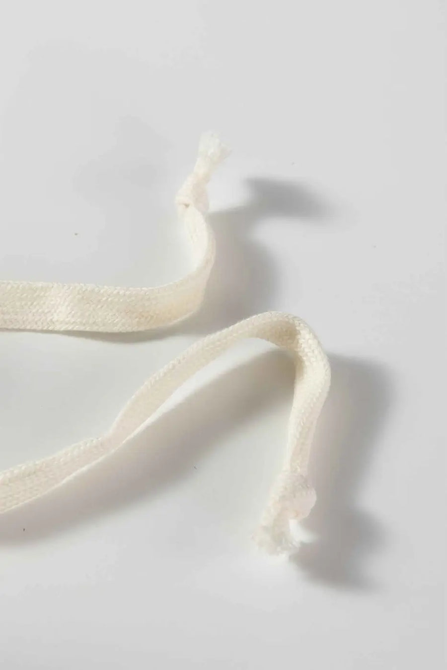 Women’s white contrast trim crochet knit hoodie | fadhionfitz
