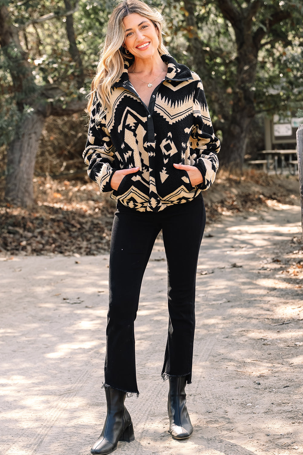 Aztec Pattern Plush Sweatshirt – Half Zip