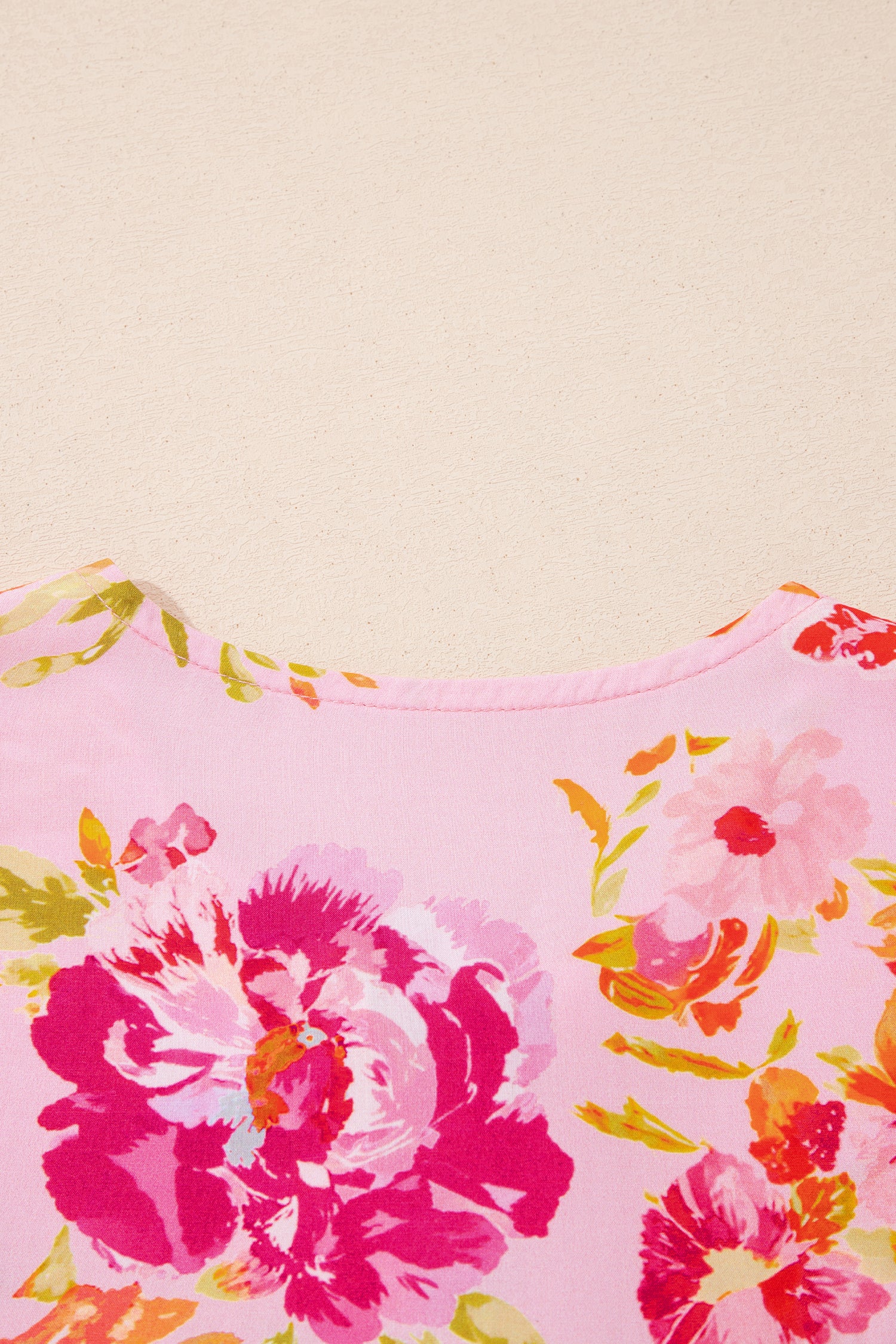 Pink Floral Print Blouse Tie V-Neck Puffy Half Sleeve Relaxed Fit