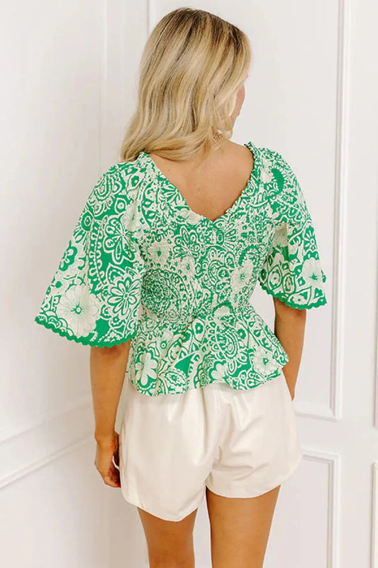 Floral smocked ruffle v-neck tunic blouse | fashionfitz
