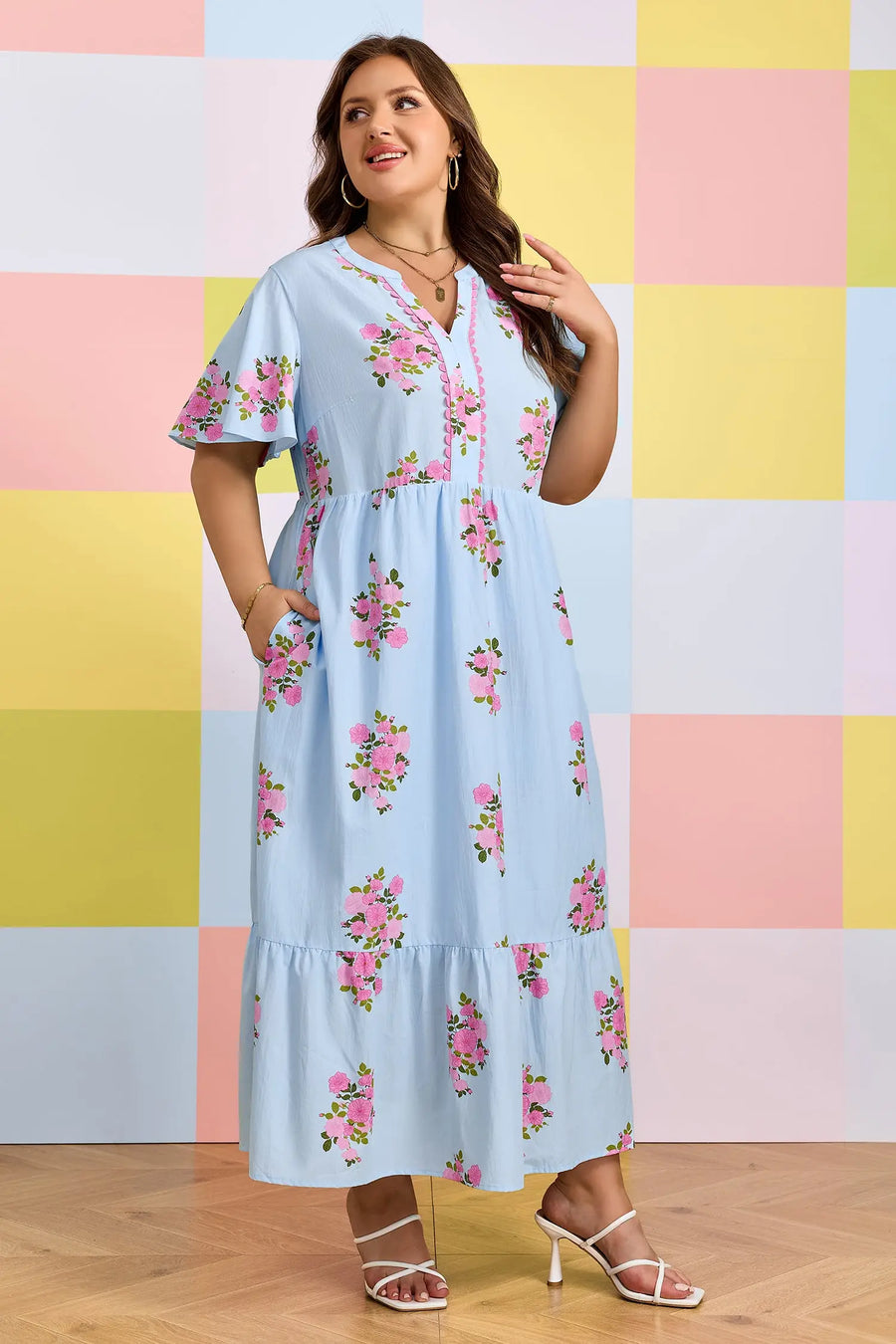 Sky Blue Plus Size Floral Scalloped V-Neck Dress Women UK — lifestyle view
