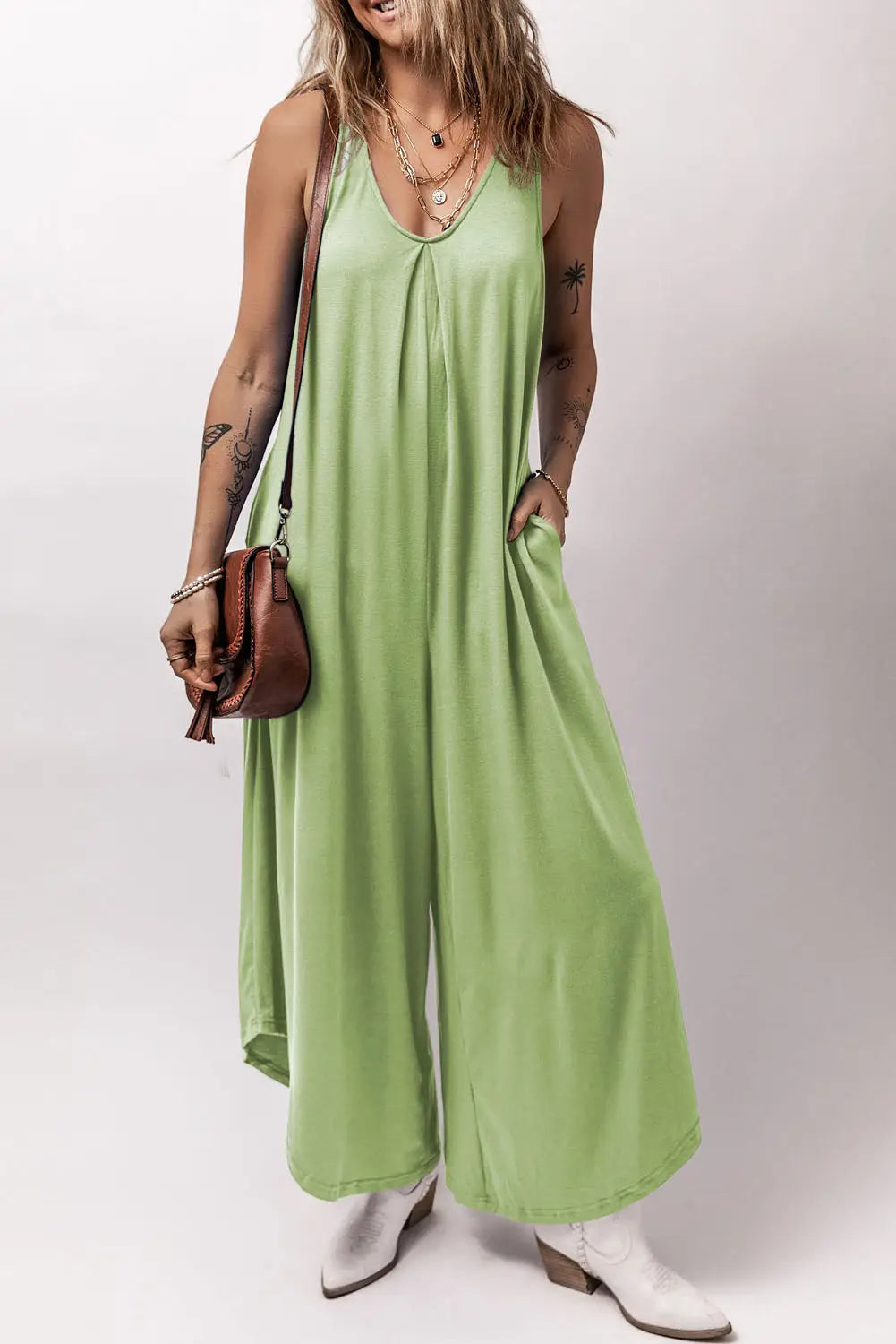 Sleeveless v neck wide leg jumpsuit with pockets women uk | fashionfitz