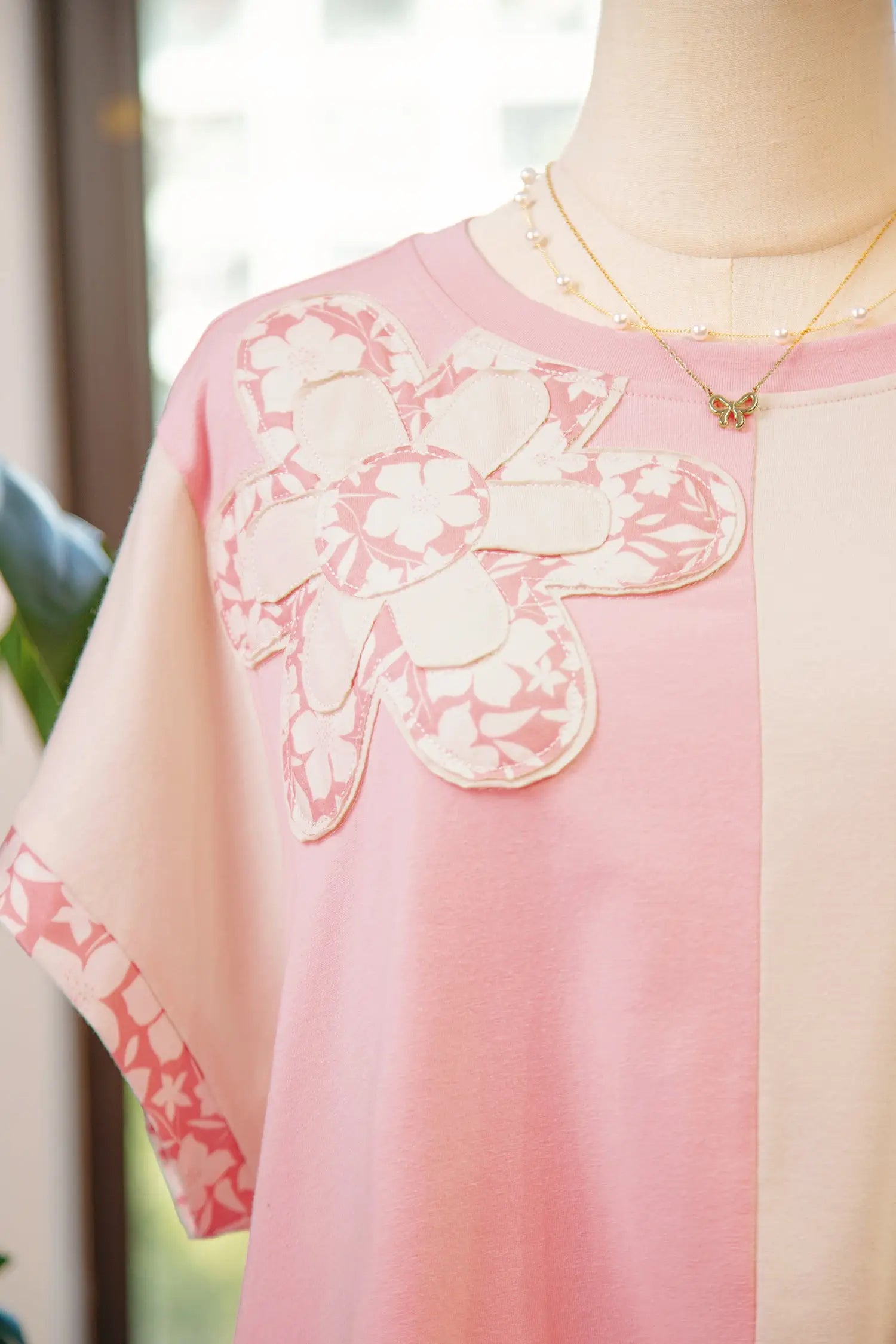 Apricot flower patch loose color block tee