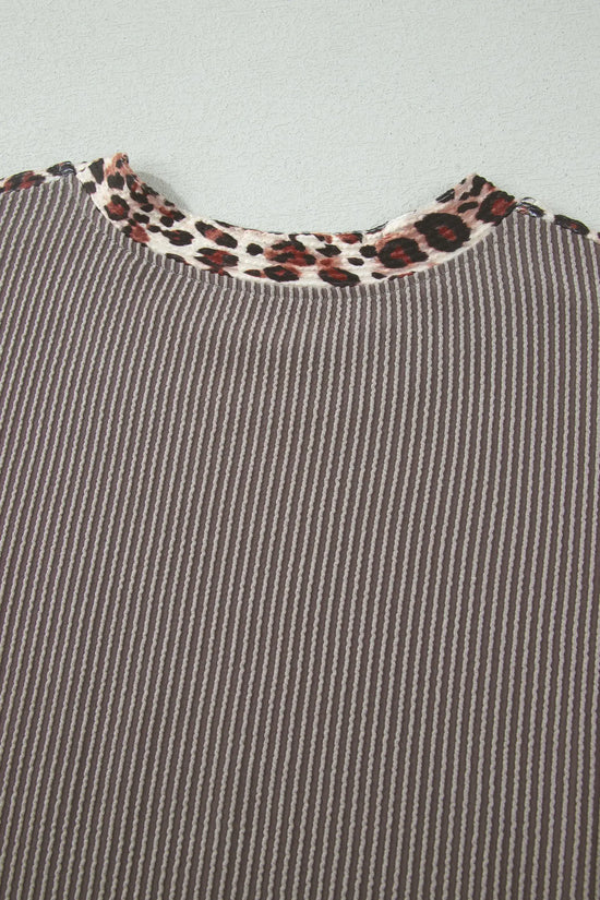 Leopard trim twist ribbed short set two piece outfit sets