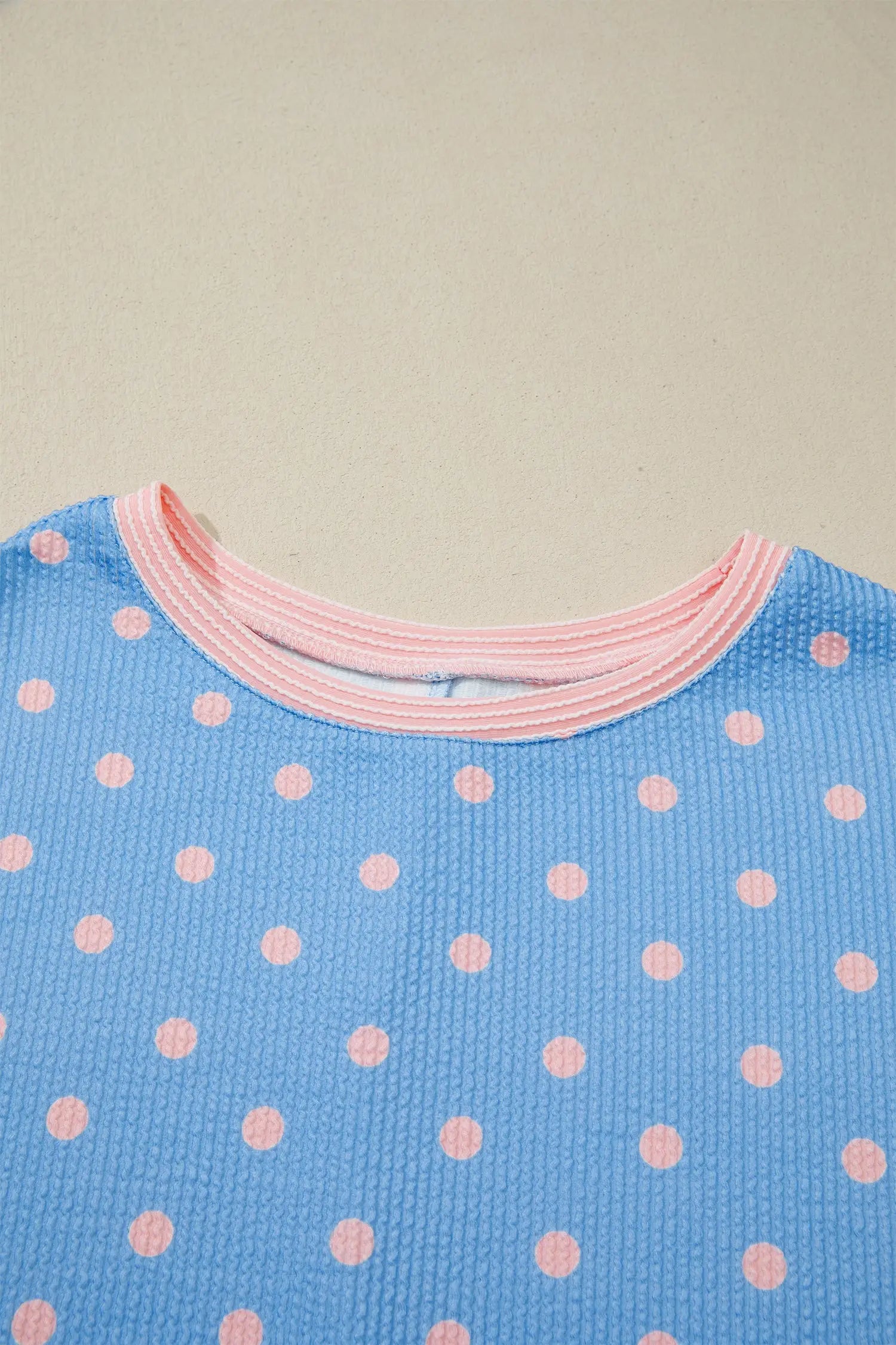 Raised rib polka dot print cuffed short sleeve top t-shirts