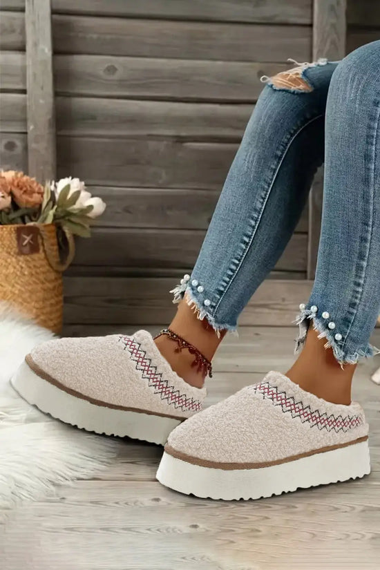 Embroidered sherpa plush winter slippers