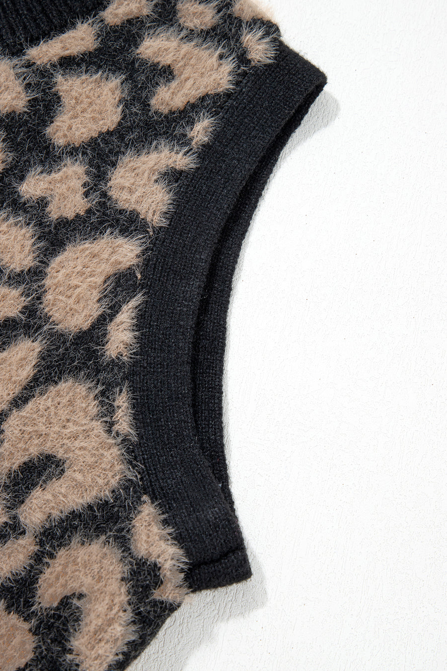 Leopard Print Knit Sleeveless Sweater Vest