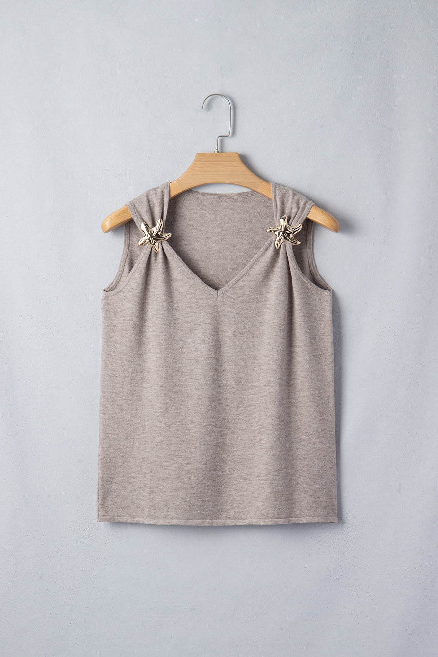 Metal Star Detail V-Neck Sleeveless Knit Sweater Tank Top