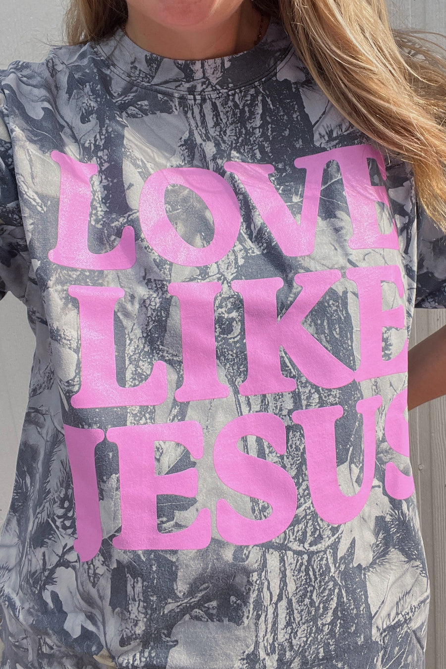 Plus size camouflage Love Like Jesus graphic tee — back view