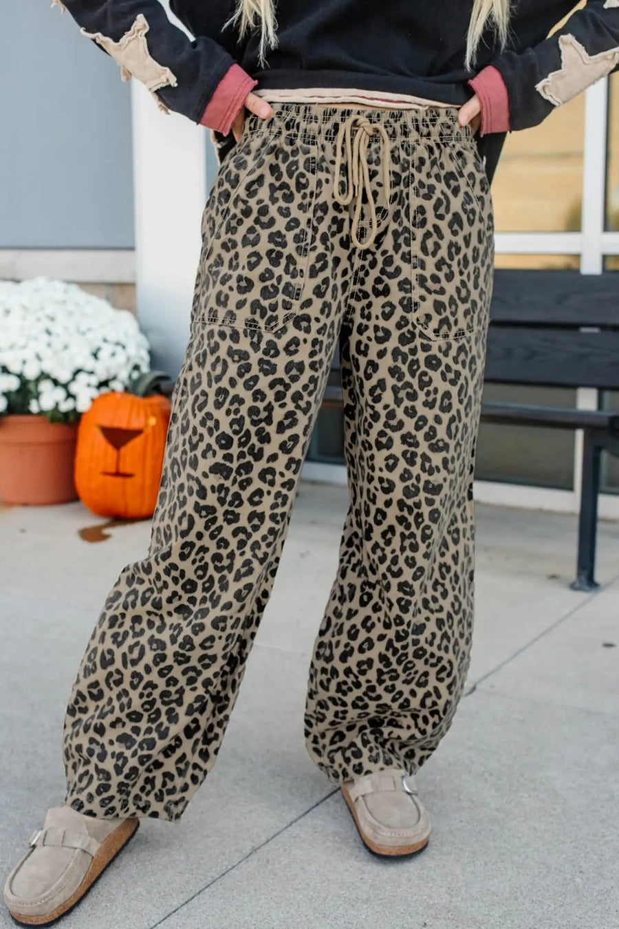 Khaki leopard print drawstring elastic waist loose denim pants with pockets