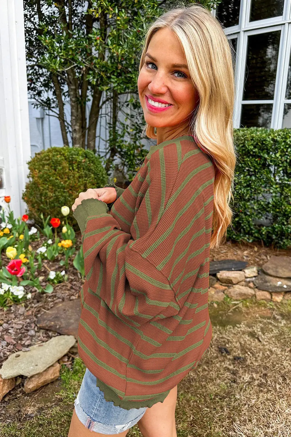 Stripe hug sweater - stylish loose fit | cozy design