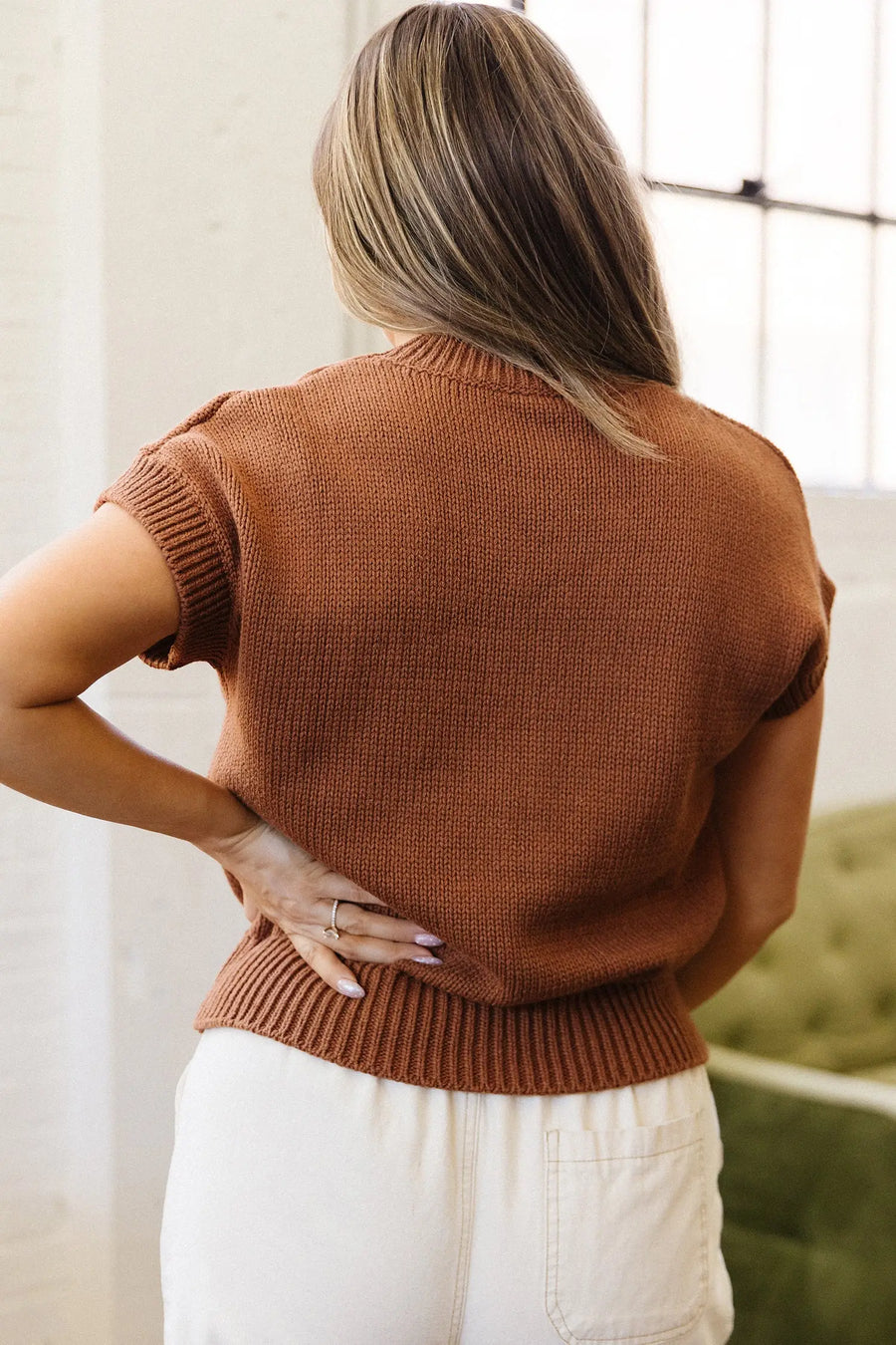 Chestnut Western Horseshoe Print Short Sleeve Knit Top