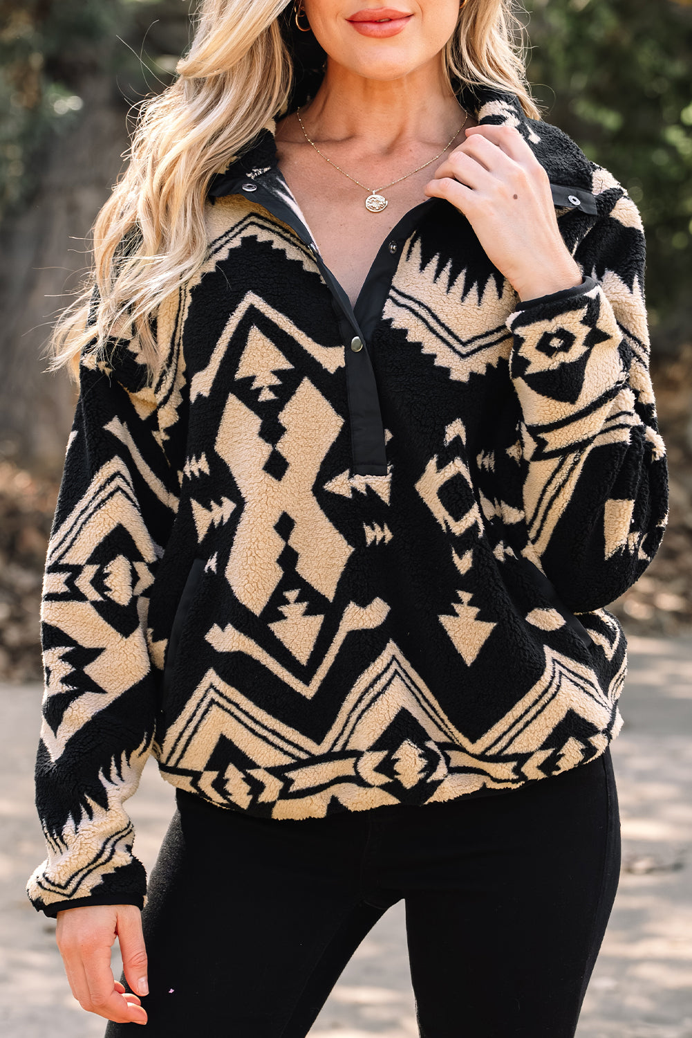 Aztec Pattern Plush Sweatshirt – Half Zip