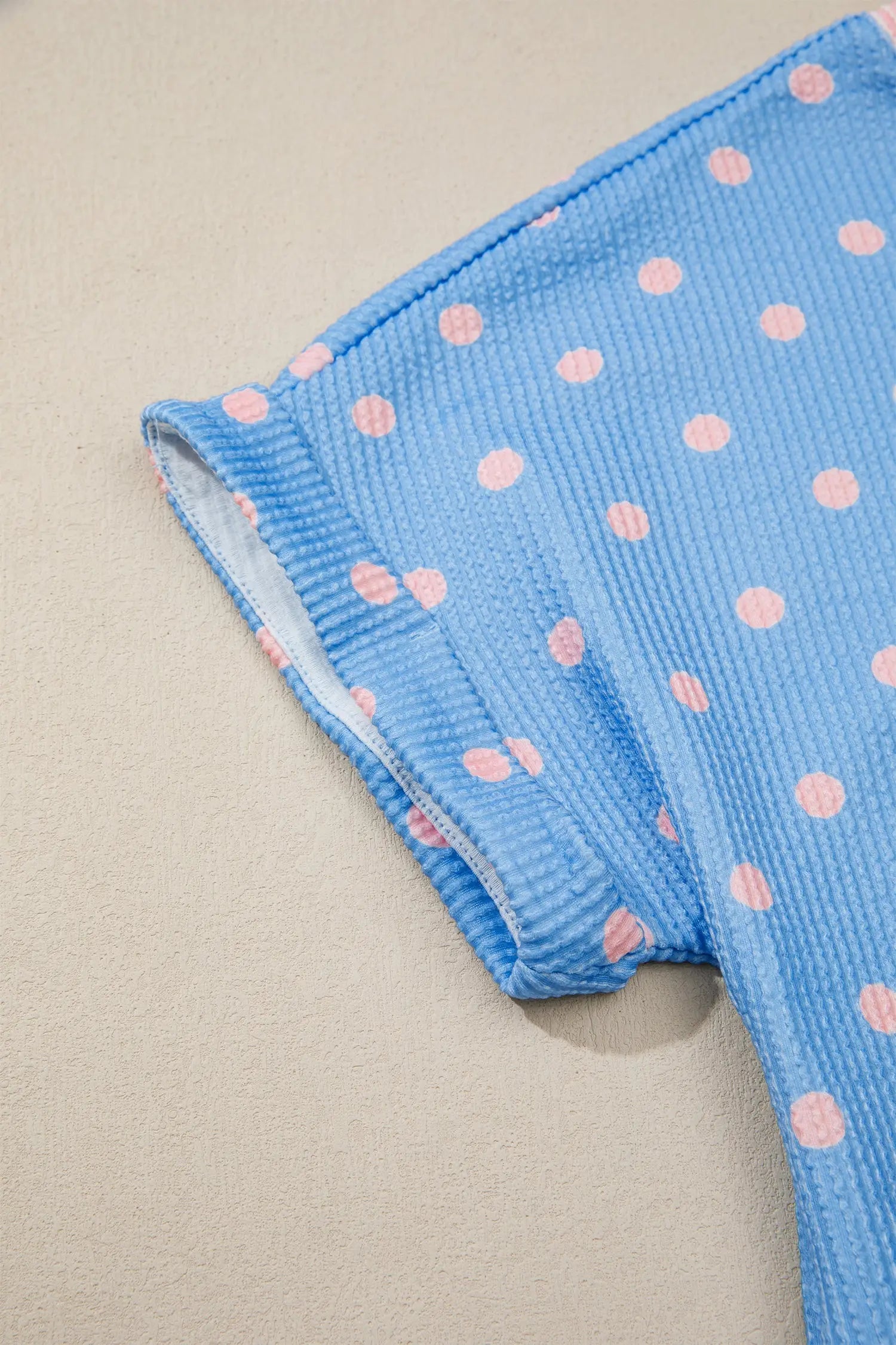 Raised rib polka dot print cuffed short sleeve top t-shirts