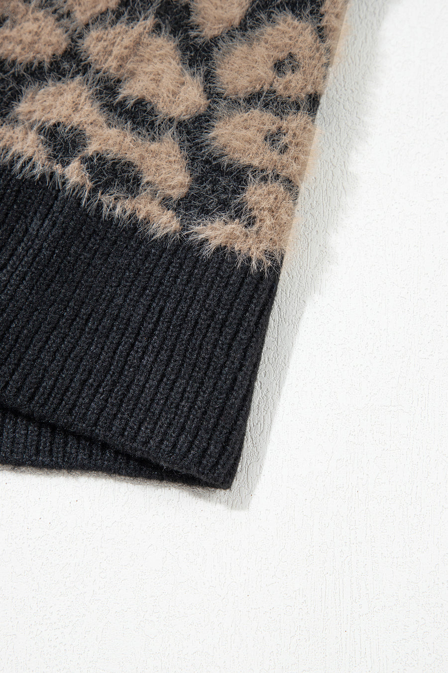 Leopard Print Knit Sleeveless Sweater Vest