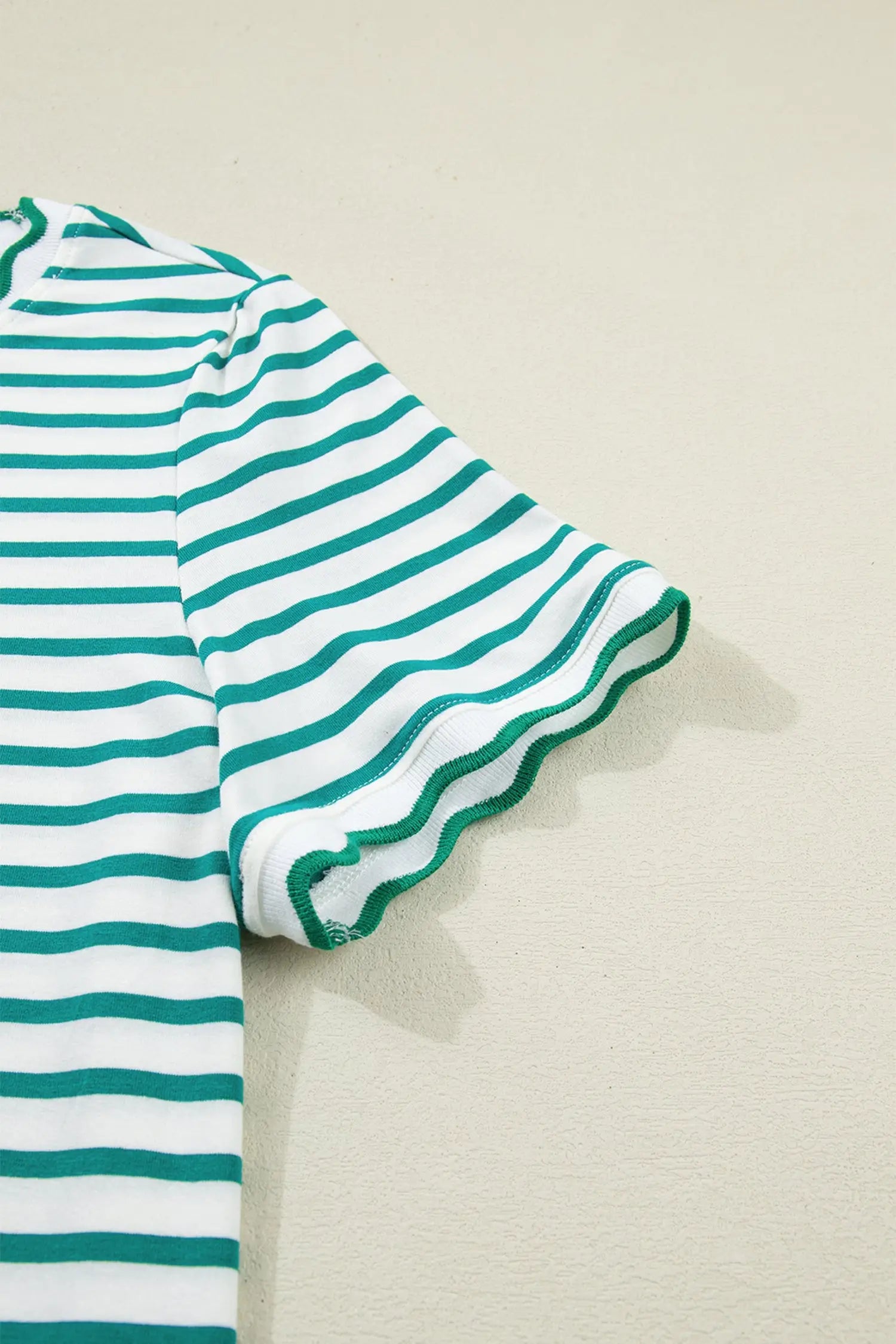 Scalloped trim stripe cotton t-shirt round neck short sleeve t-shirts